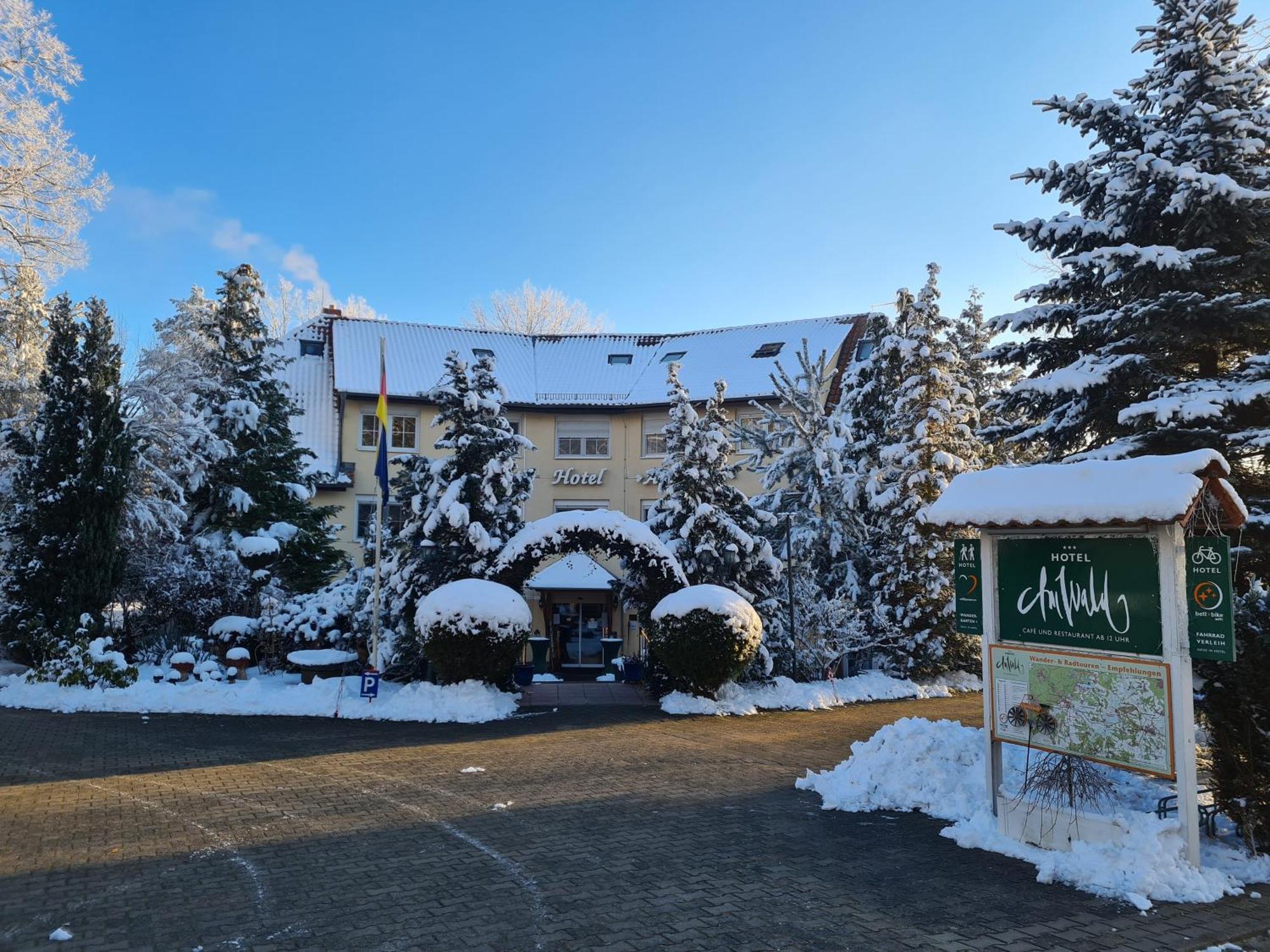 Hotel Am Wald B&B Михендорф Экстерьер фото